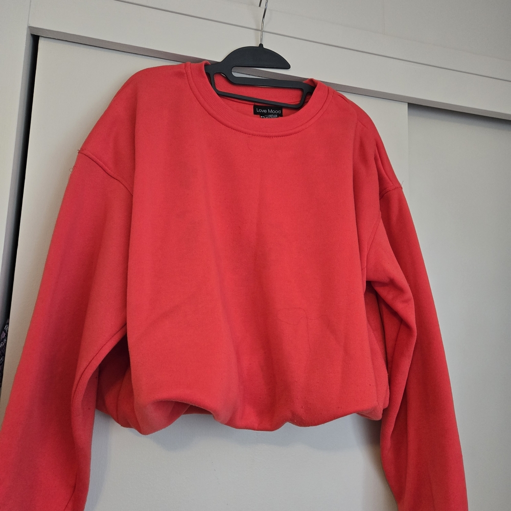 Love Moon Red Cropped Crewneck Sweatshirt